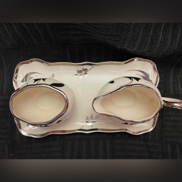 Sandland Ware Cream, Sugar and Tray - Picture 3 of 7